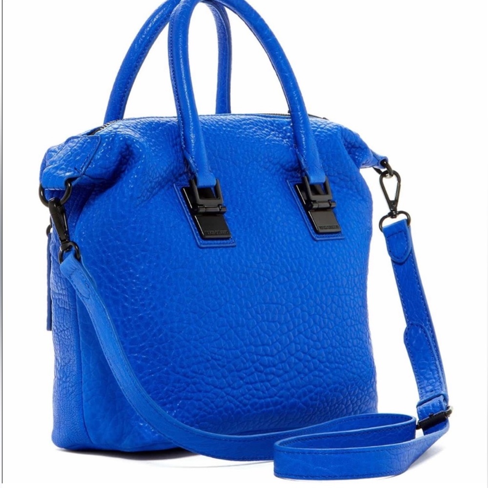 VINCE CAMUTO // Sloan crossbody zip top large handle tote bag “Royal blue”